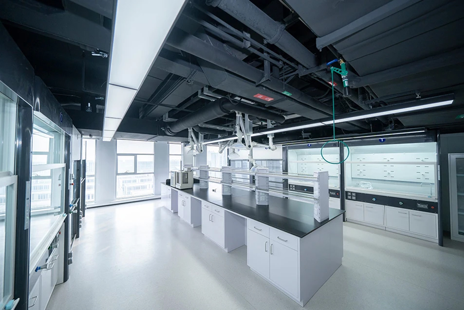 理化生實驗室改造：優選專業廠家推薦